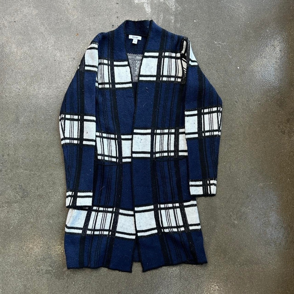 Nine West Navy White Plaid Women's Size XS Cottagecore Pockets Cardigan